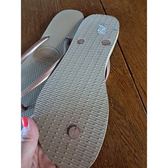 HAVAIANAS Top Tiras Rose Gold Flip Flop Sandals 8 - Picture 2 of 2